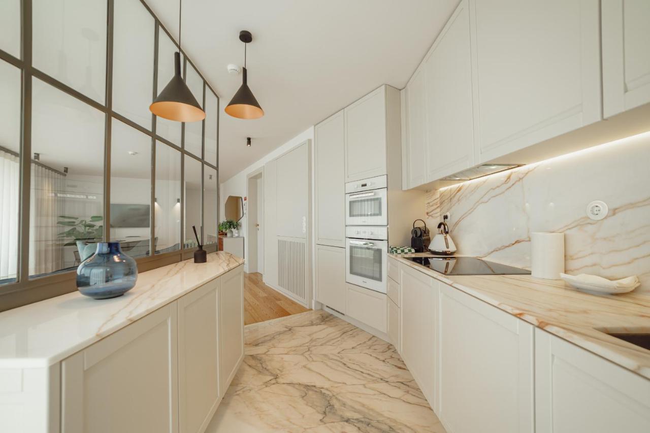 Downtown Penthouse With River View By Vacationy Porto Exterior foto