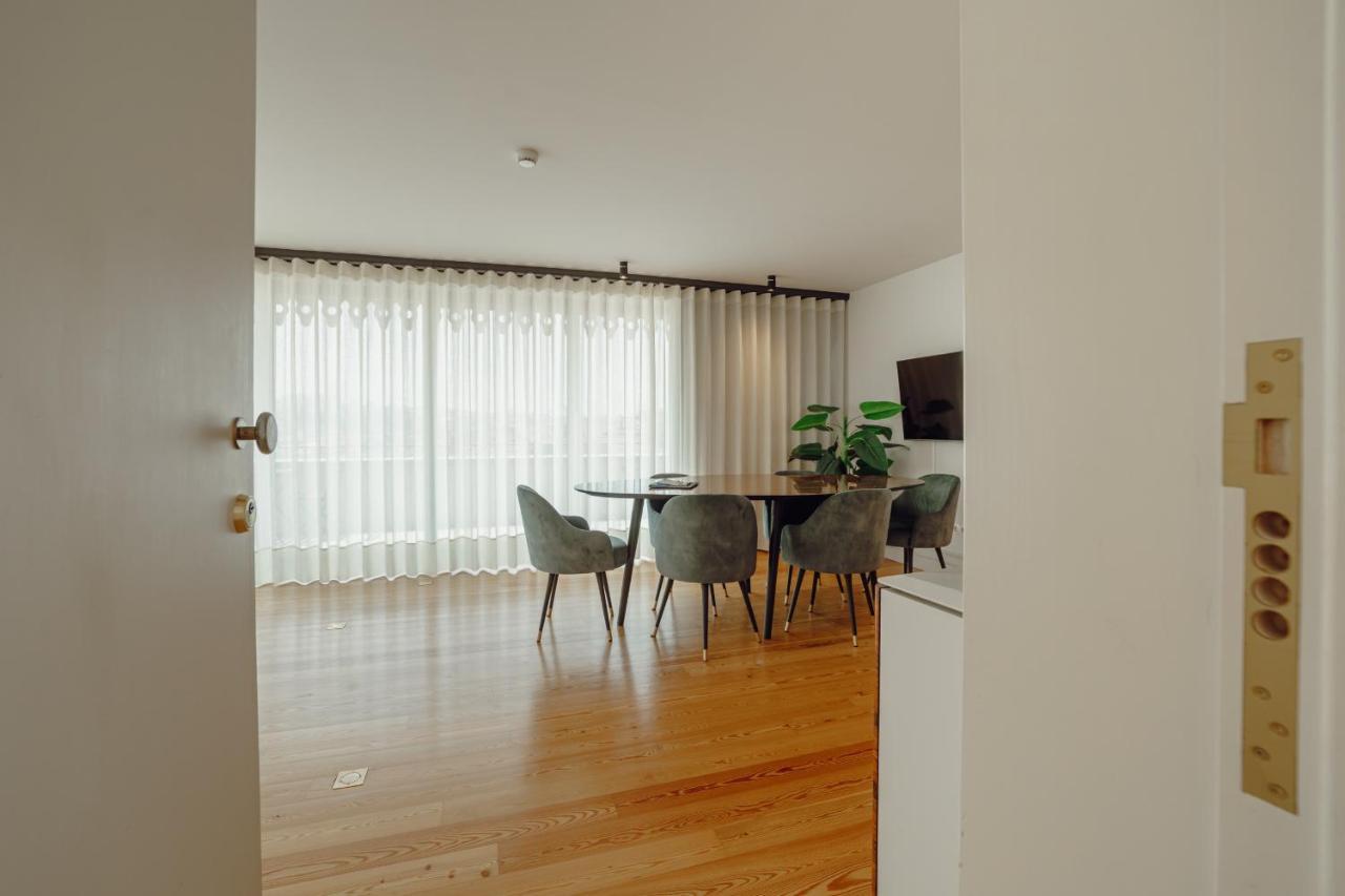 Downtown Penthouse With River View By Vacationy Porto Exterior foto